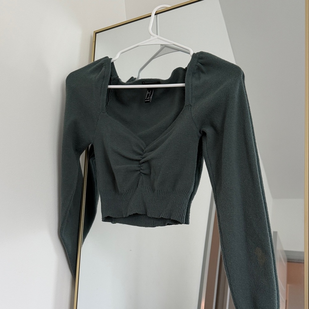 Forever 21 Dark Green Ruched Square Neck Long-Sleeve Crop Top